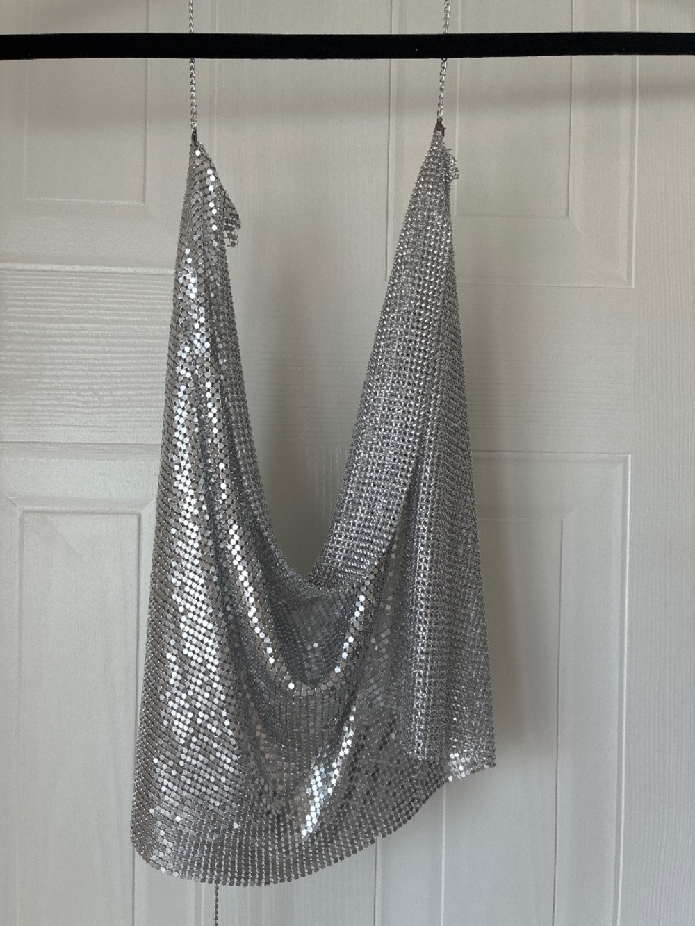 Chain mail mesh metallic top